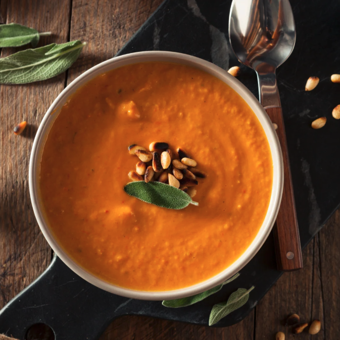 Soupe d’automne low FODMAP : 3 recettes digestes et sans gluten pour se réchauffer